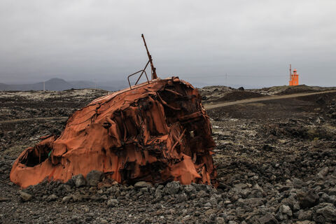  Bateau de pêche rejeté lors d'une tempête (Islande)