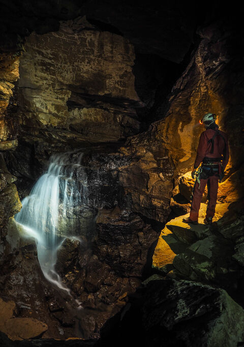 Cascade souterraine, Grotte de la Diau (Haute-Savoie)